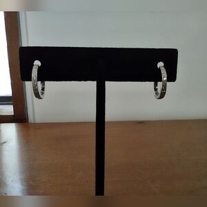 14kt white gold diamond earrings